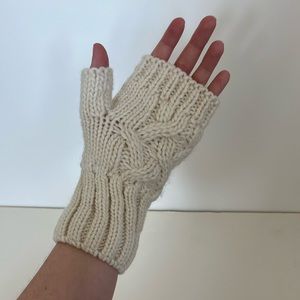 Fingerless Knit Gloves